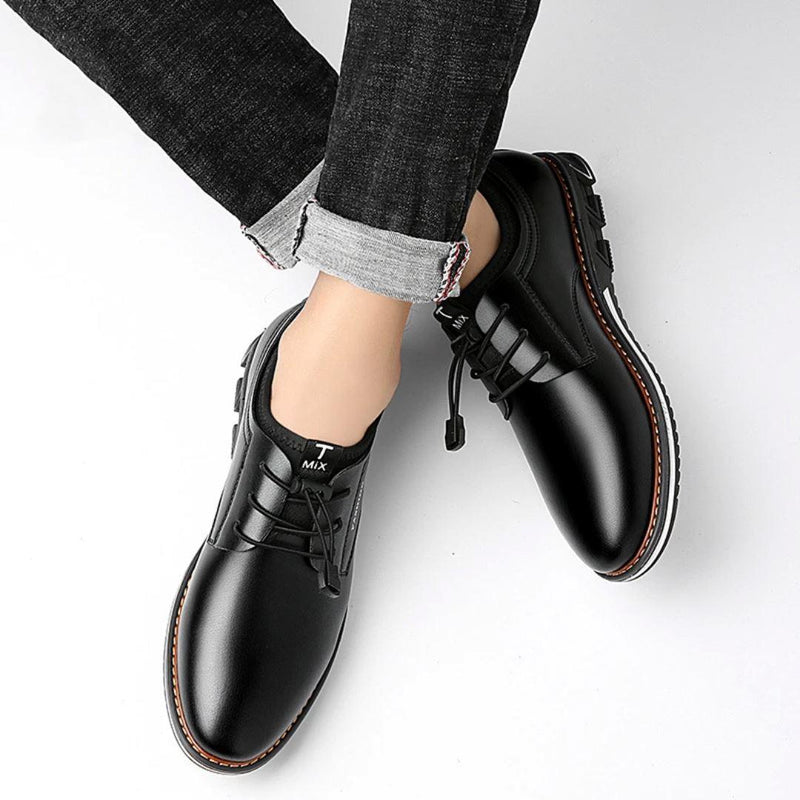 Sapato Masculino Casual de Couro Elegance - Cavallier
